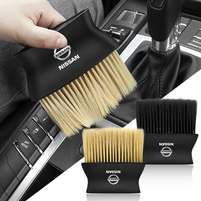 Cura dell'auto – Pennelli, stracci e spugne