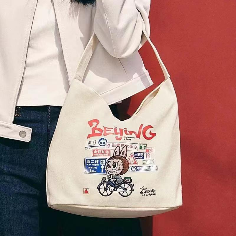 

Cartoon Canvas Bag Commuter Lunch Bag Shoulder Bag Large Capacity Tote Handbag