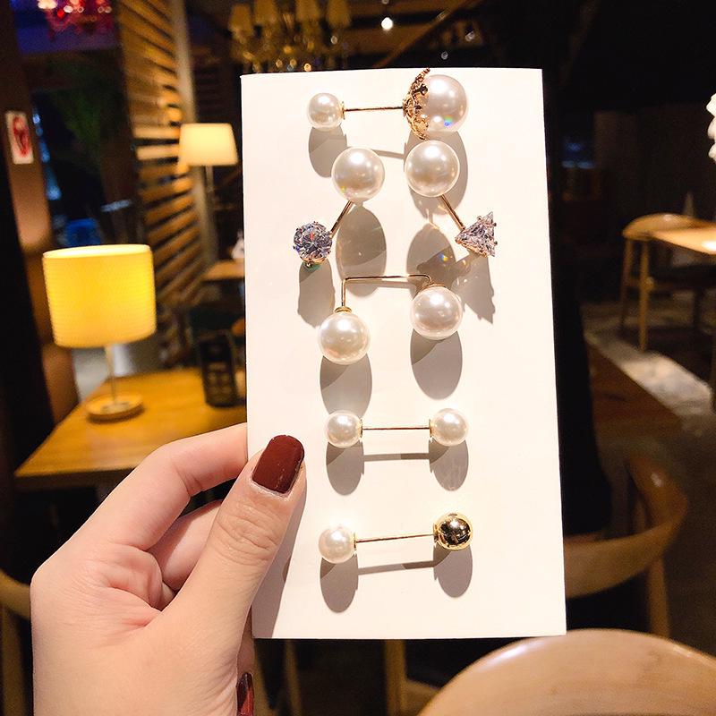 Women's Waist-Tightening Elastic Brooch Pin - Anti-Exposure Buckle for Clothes and Skirts