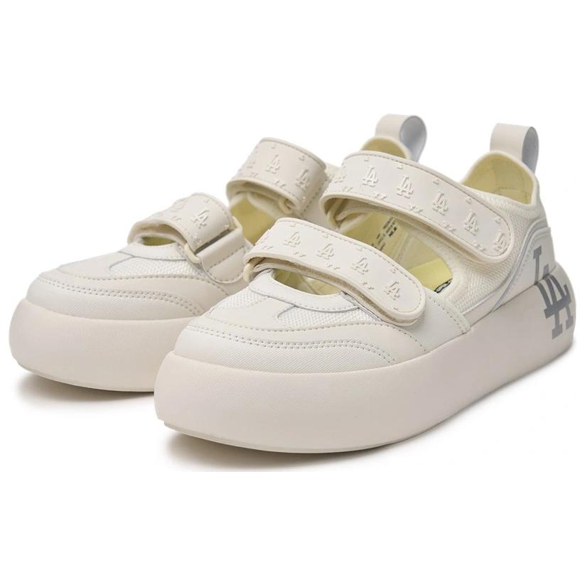 MLB Chunky Base Lightweight Comfortable Non-Slip Durable River Shoes Unisex Shoes White 3ASDCMB43-07IVS