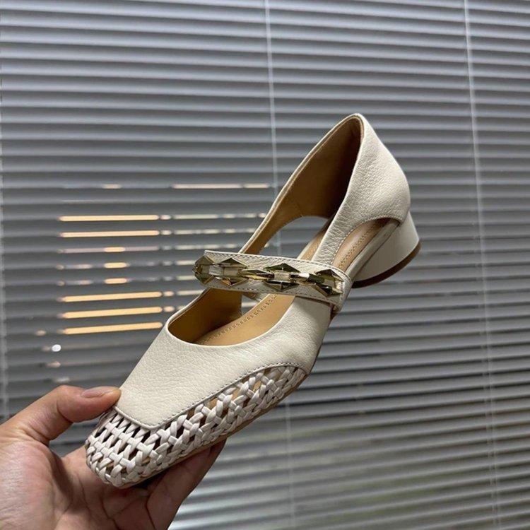 Hollow Summer Internet Celebrity Women's Shoes Breathable Fashion Woven Square Head Thick Heel Single Shoes