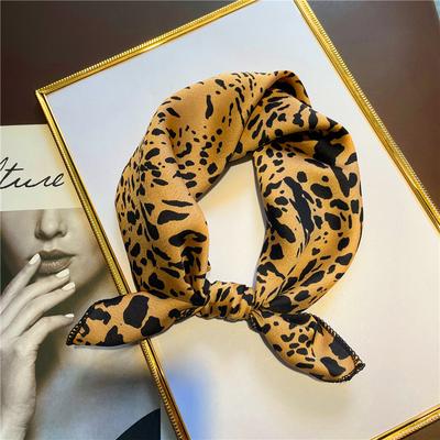 Luxury Korean Square Towel Leopard Print Silk Feeling Scarves Female Popular Dustproof Kerchief Fashion 50X50CM Neckerchief