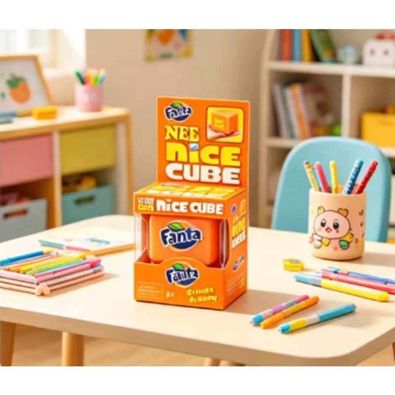 Super beliebtes Schylling Needoh Nice Cube Sensorisches Spielzeug, Quetsch- und Druckreduzierwürfel, Knetbarer Fidget Druckreduzierer Limi