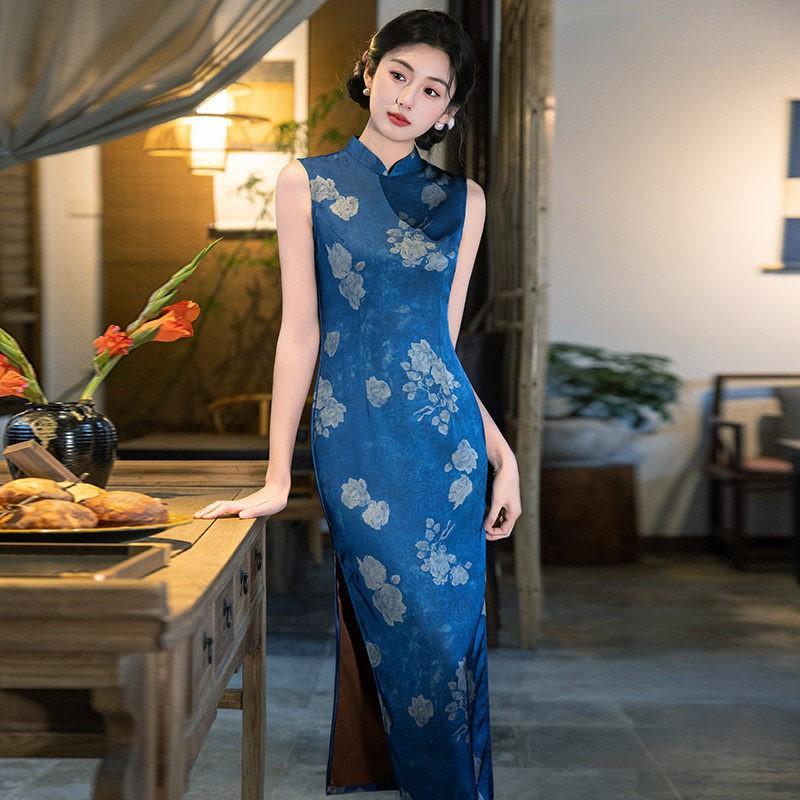 Sleeveless Blue Satin Modern Chinese-Inspired Long Cheongsam Dress Women 2026 Vintage Elegant Small