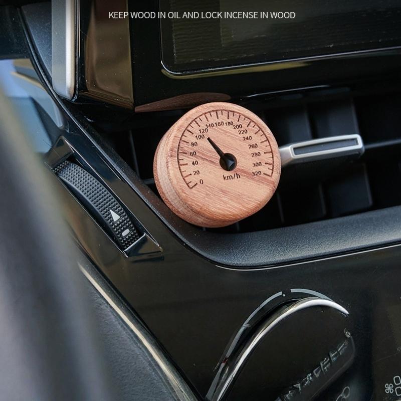 1Pcs Car Essential Oil Diffuser Wooden Aroma Diffuser Car Vent Clip Wooden Carved Aromatherapy Diffuser Auto Air Freshener