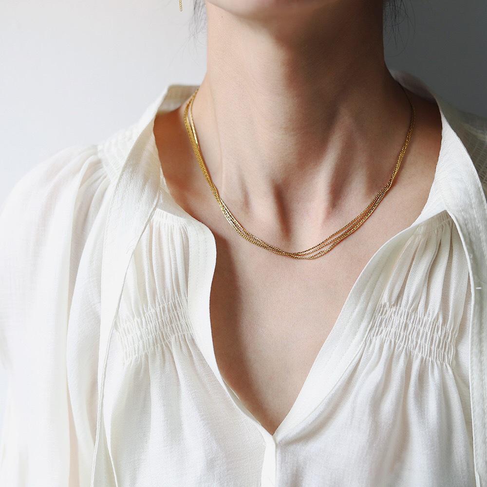 European-American Fashion Three-Layer Flat Snake Chain Layered Necklace for Women - Metal Cross Clavicle Chain