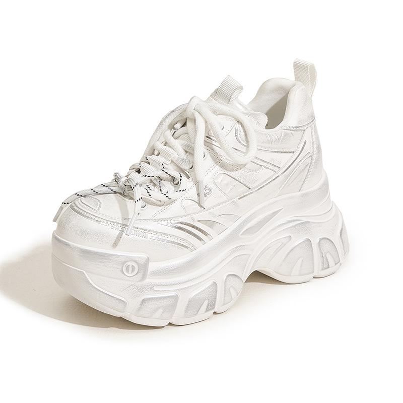 

Женские кроссовки на платформе, новинка осени 2025 года, увеличение роста на 10 см, женская обувь, универсальный ретро цвет, полированные старые грязные кроссовки 39 белый