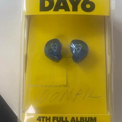 DAY6 In-ear Wonpil