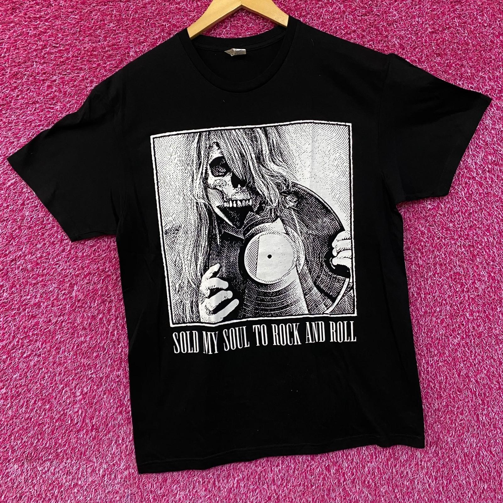 

Space Zebra Sold My Soul To Rock n Roll Graphic Design T-Shirt Large L