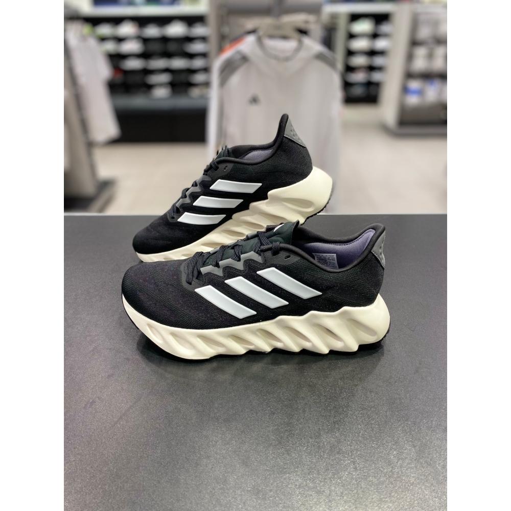 

Мужские беговые кроссовки adidas Switch FWD ID1780