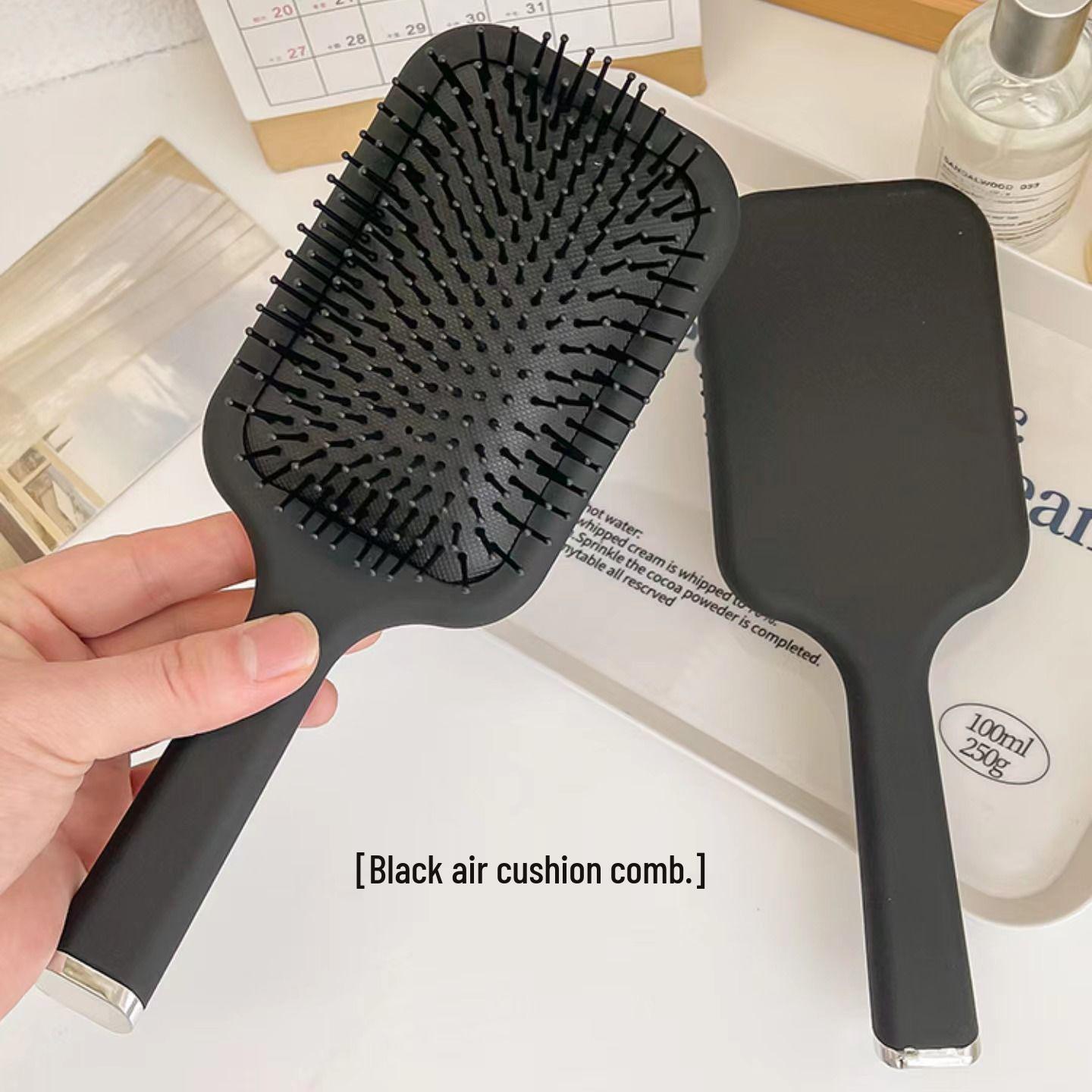 

Скидка для новичков: Антистатическая черная матовая подушечная щетка - Прочная массажная лопаточная расческа с конструкцией воздушной подушки