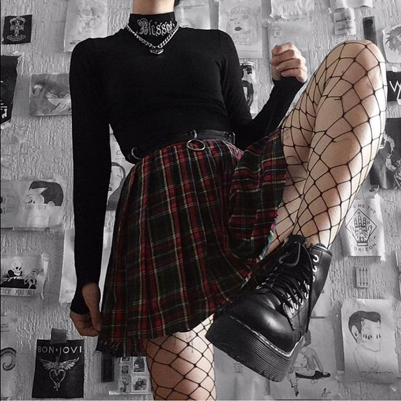 Women's Letter Embroidery Black Tight-fitting Long-sleeved Short Top Harajuku Style Retro Solid Color Top