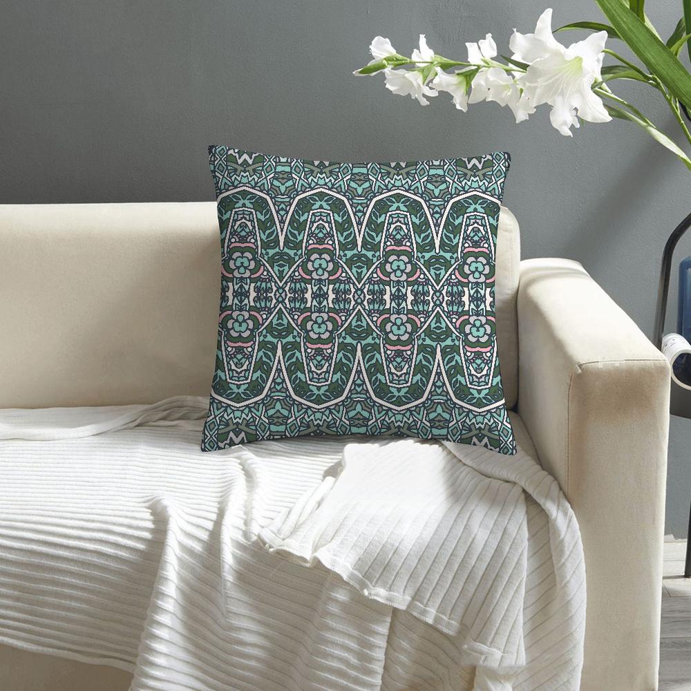 Ethnic Retro Totem Bohemian Pillow Case Sofa Decorative Home Double-sided Printing Short Plush Cushion Cover Throw Pillow Cover