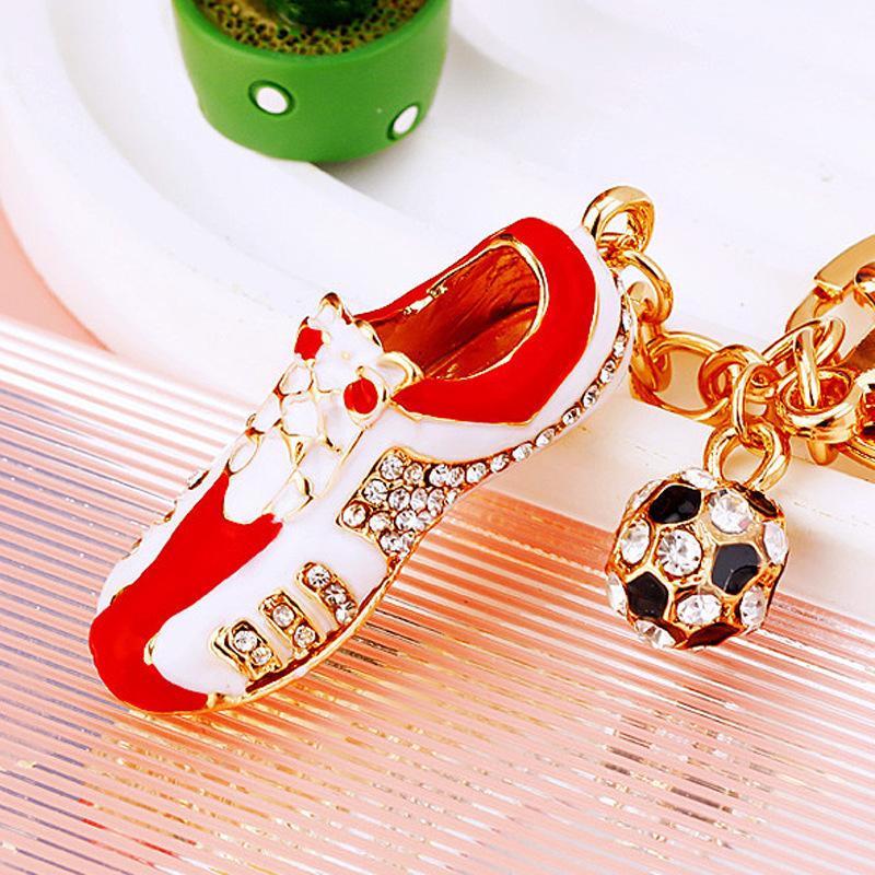 Chuteiras cravejadas de diamantes, chaveiros de carro, para casais, acessórios de bolsa, argolas de chaveiro de metal, presentes criativos para a Copa do Mundo