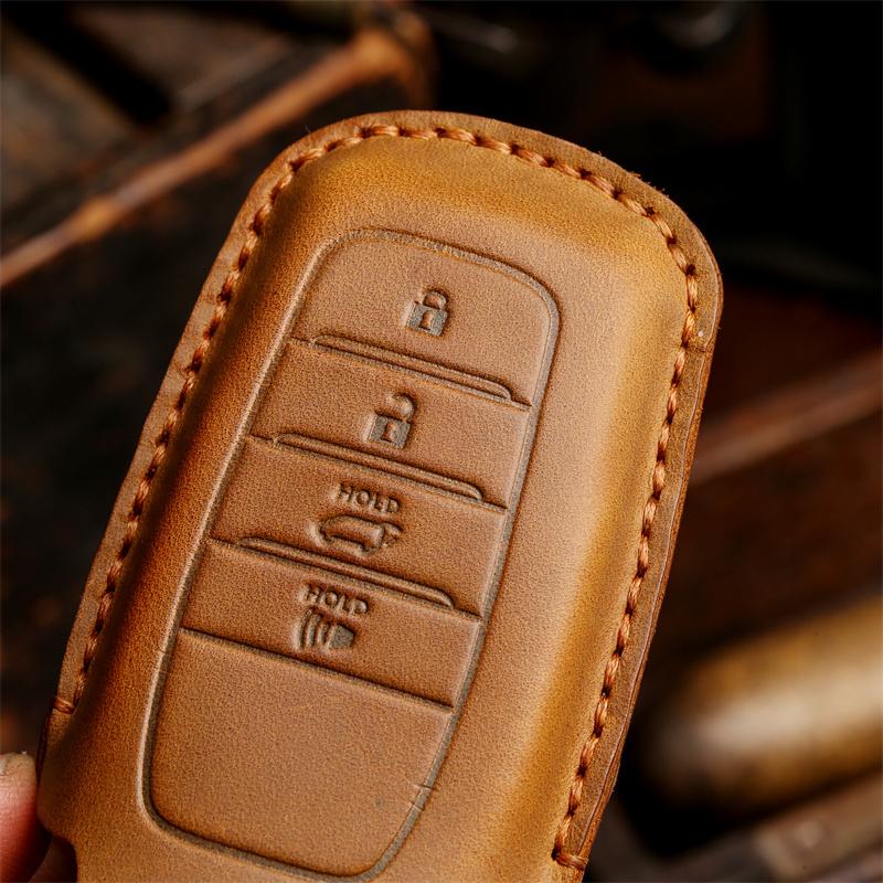 Genuine Leather Car Key Cover Case Shell for Toyota RAV4 Yaris C-HR Hilux Fortuner Land Cruiser Camry Coralla Crown Highland
