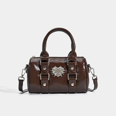 The Small Square Bag Is A Retro, Fashionable and Simple Single-shoulder Bag for Women, A Crossbody Bag for Commuting To Work