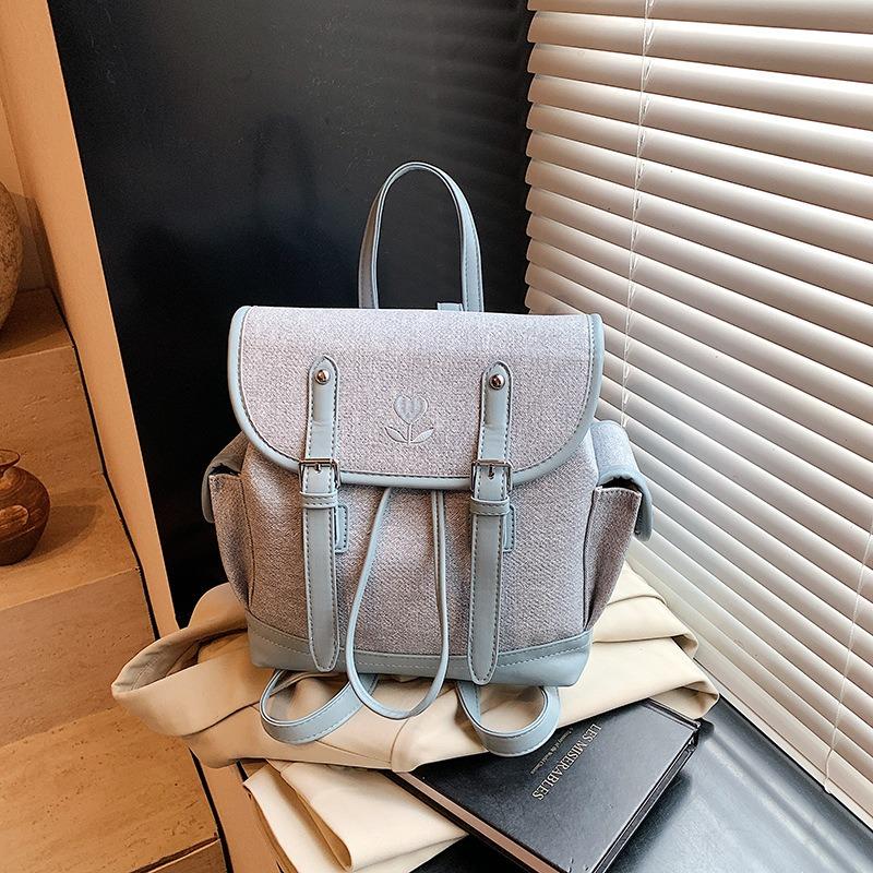 Large Capacity Backpack New Fashion Lightweight Commuter Bag Niche Versatile Casual Portable Small Backpack