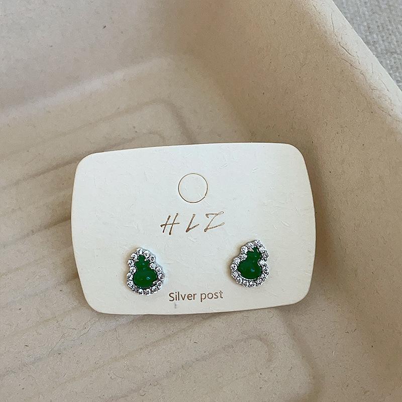 

Новые китайские мини-серьги-гвоздики из тыквы с цирконием для женщин, изысканные и уникальные индивидуальные модные трендовые серьги для поездок на работу