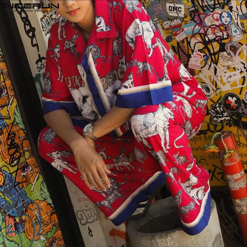 

INCERUN Мужские комплекты из двух предметов: рубашки с коротким рукавом и мультяшным принтом, брюки, повседневные свободные наряды 5XL красный