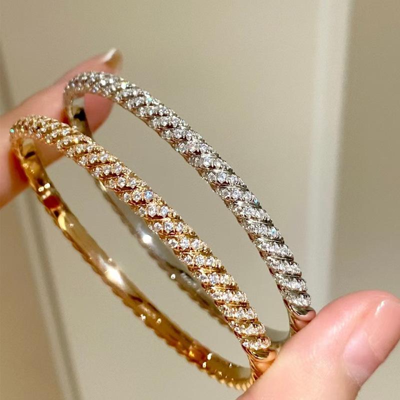 Luxury And High Quality Dazzling Shiny Spiral Bangles For Women Full Diamond   Two Color Retro Charm Bracelets Jewelry