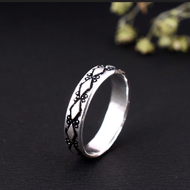 Elegant Solid 925 Sterling Silver Flower Ring Beautiful Floral Pattern Band Stacking Wedding Ring Simple Jewelry Gift for Her