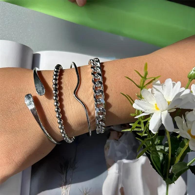 5pcs/Set Vintage Gold /Copper Color Simple Design Multielement Crystal Bracelets Set for Women Adjustable Bangle Zircon GIft