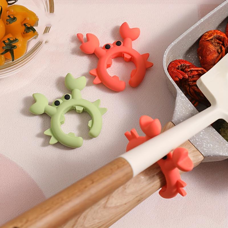 Heat-Resistant Silicone Spoon Rest - Cute Crab & Octopus Design - Countertop Cooking Tools Organizer for Kitchen Utensils & Spatulas