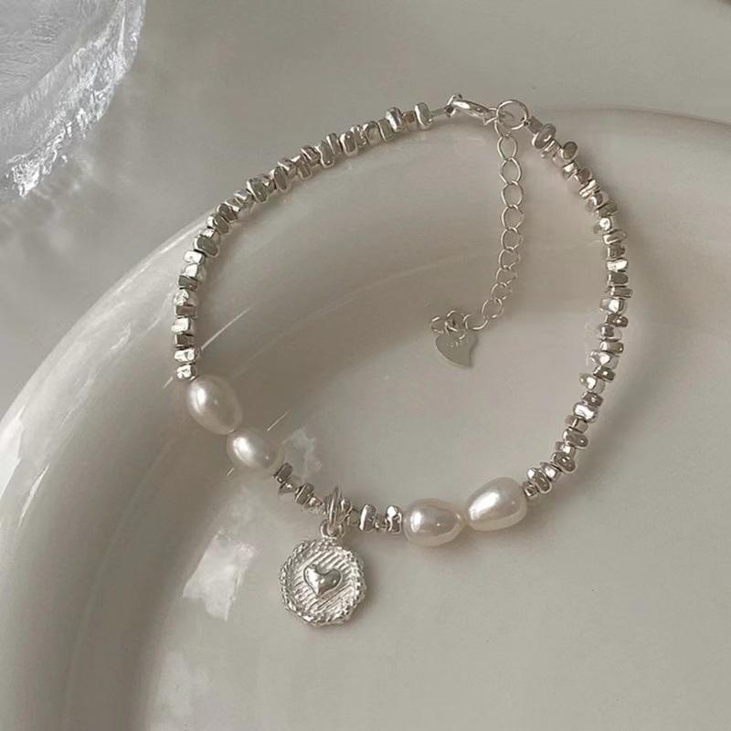 2024 Elegant Heartbreak Silver Pearl Bracelet for Women - Luxurious, Niche, High-End Style