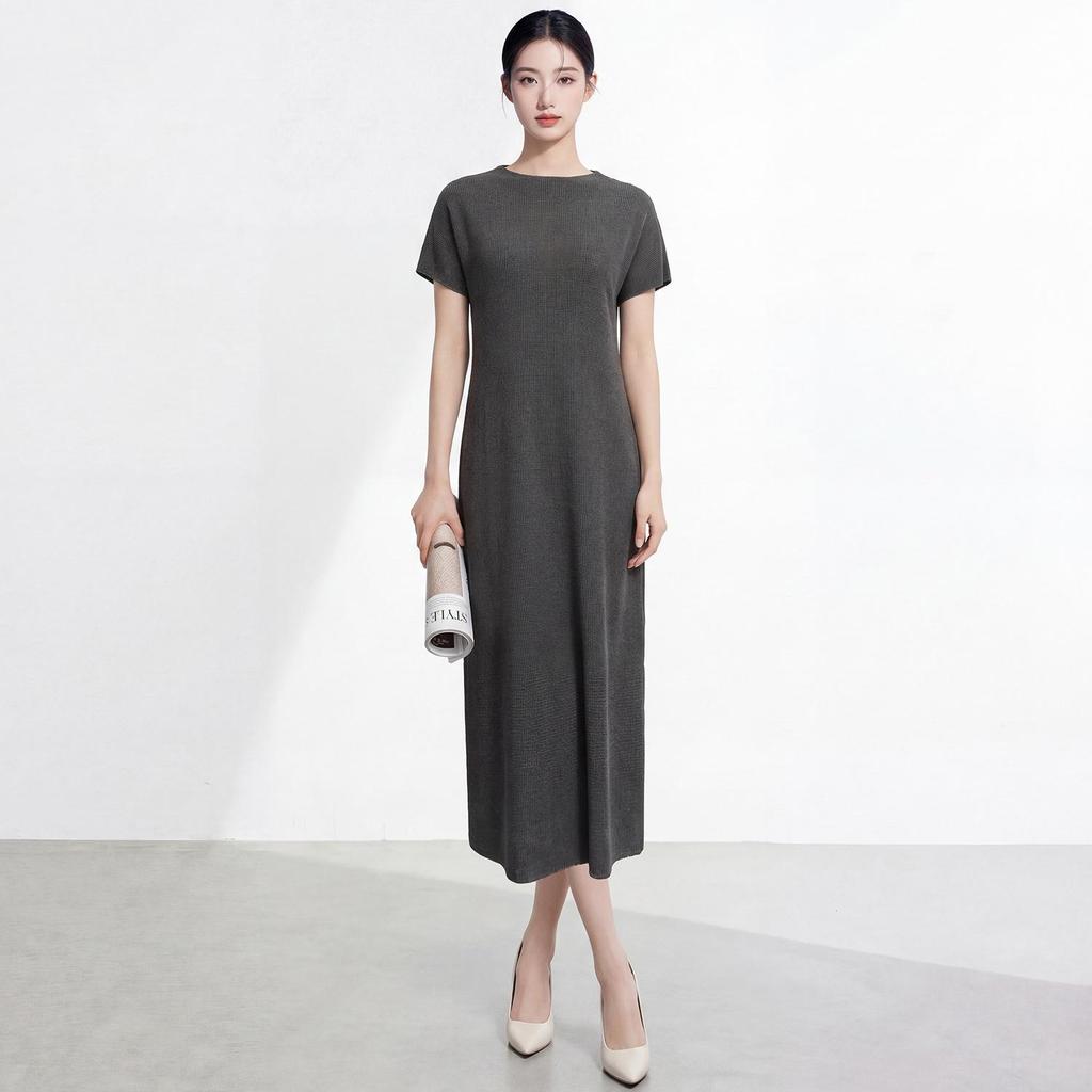 Women's Miyakeme Series Corn Grain Pleated Long Dress – High-Grade Texture