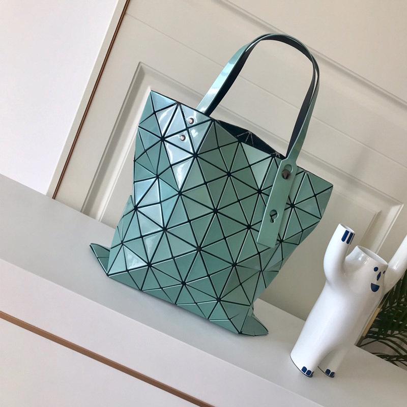 Neue Damen 6-Panel Patchwork Gesteppte Schulter Crossbody Tasche – Vibrating Gold Metallic Irisierende Serie