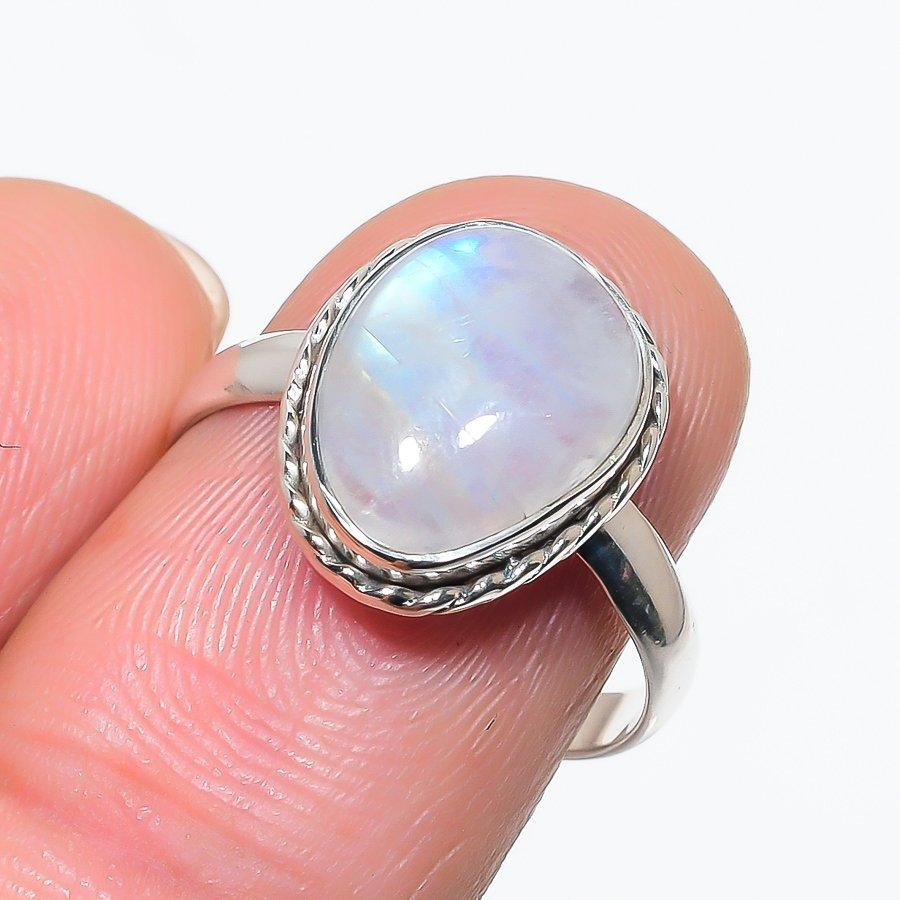 Natural Rainbow Moonstone Gemstone 925 Solid Sterling Silver Gift Ring S.9 U7g50