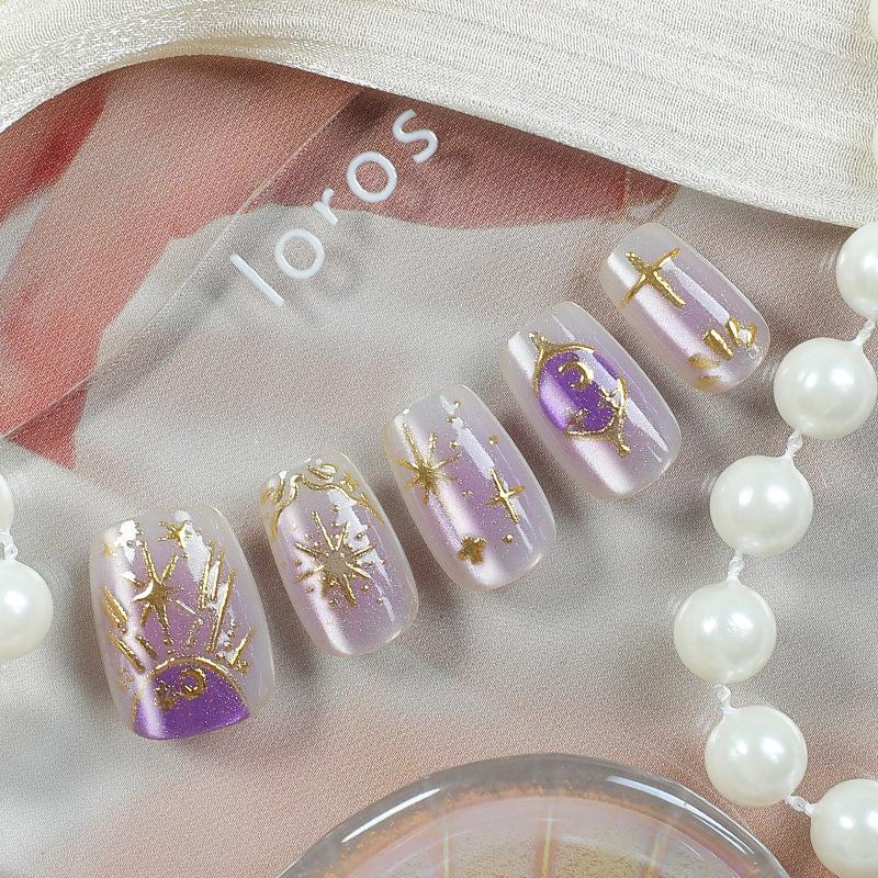 30-Piece 3D Cat Eye Gold Foil Nail Tips Set – Salon-Approved, Hot-Selling, Detachable & Wearable Gradient Design