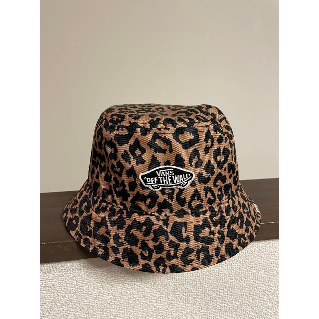 Used VANS leopard print bucket hat