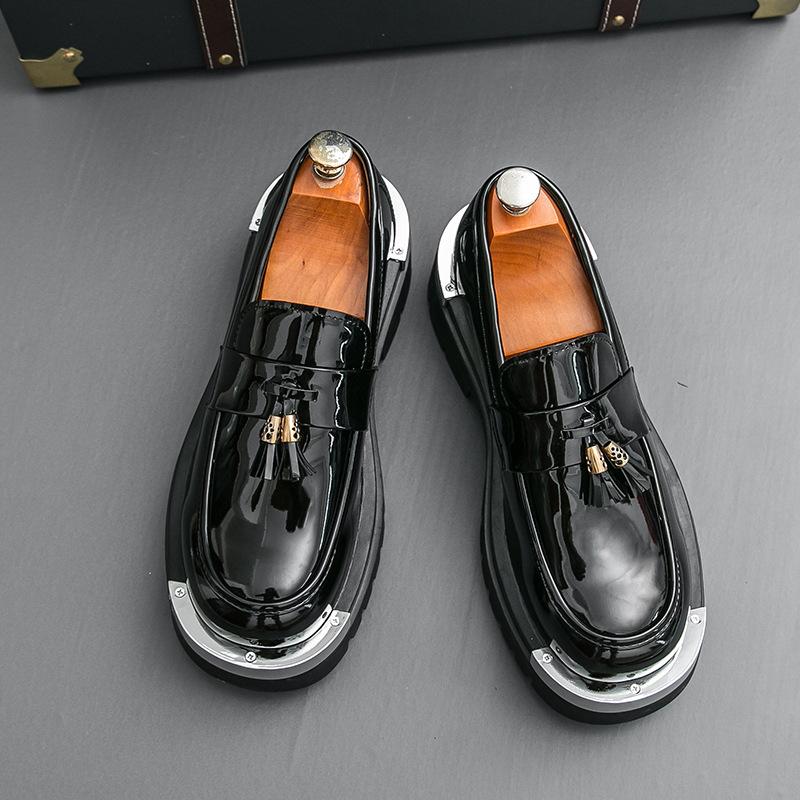New Thick-soled Foot-fitting Fringed Men's Big-headed Leather Shoes Patent Leather Glossy Casual Loafers Hairstylist Trendy Shoes
