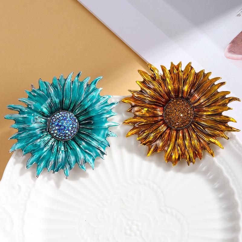 Retro Sunflower Oil Drop Enamel Sunflower Temperament High-end High-end Accessory Brooch