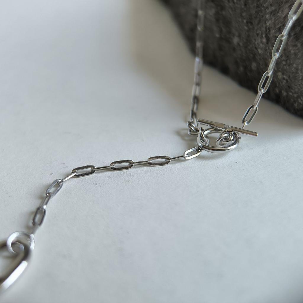 Серебряное колье с без камней, вес изделия 6,1 гр (2187356)