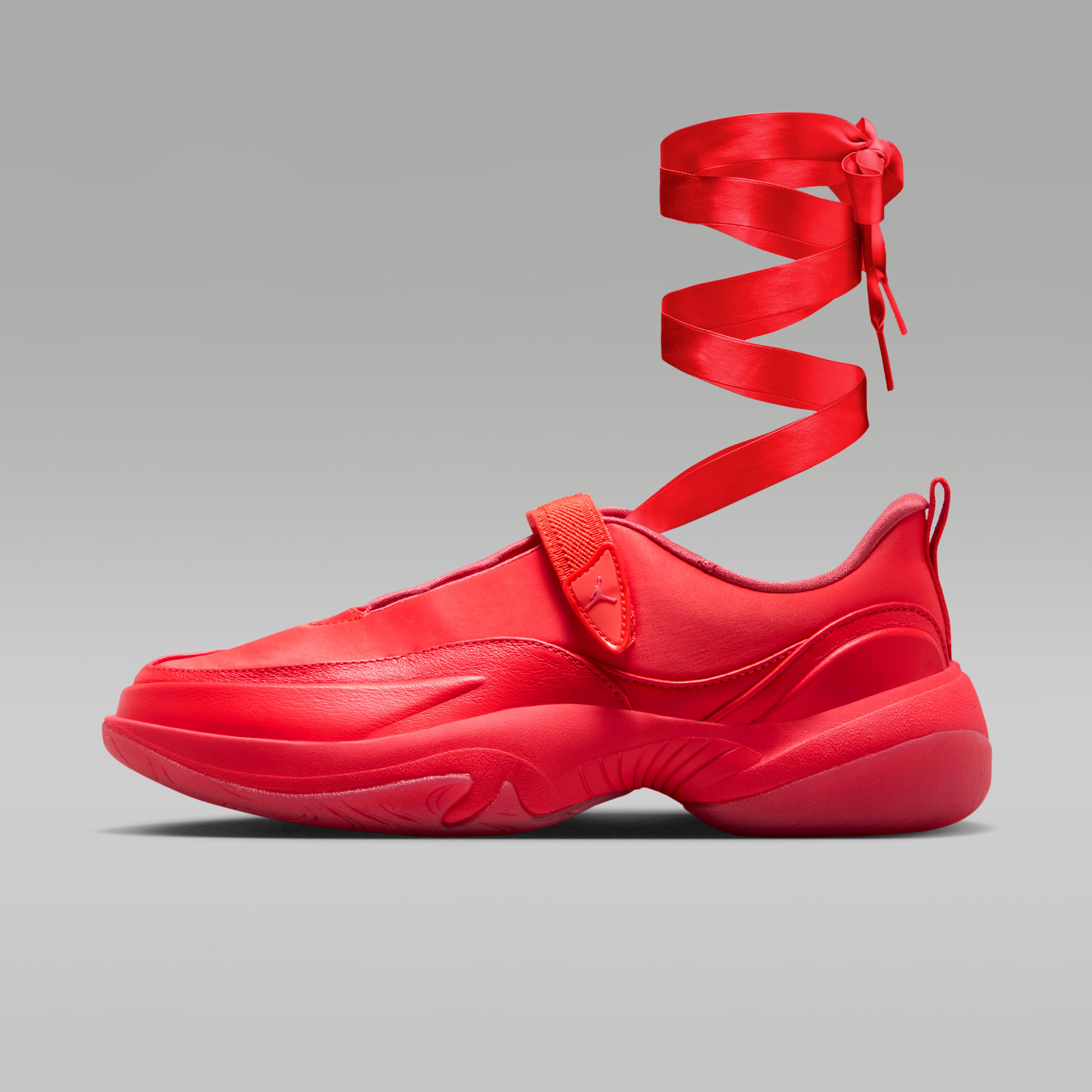 Jordan Pointe Chile Red (Women s) 36