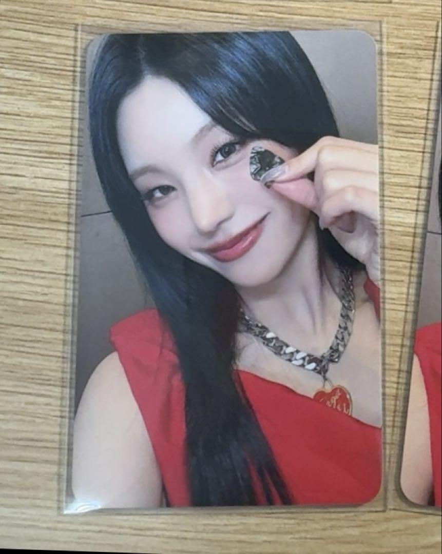 

[USED] ITZY Yeji Air Makestar Shanghai Autograph Session Trading Card C6