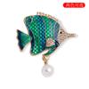 New fashion trend small fish pearl rhinestone brooch creative personality animal corsage manufacturer