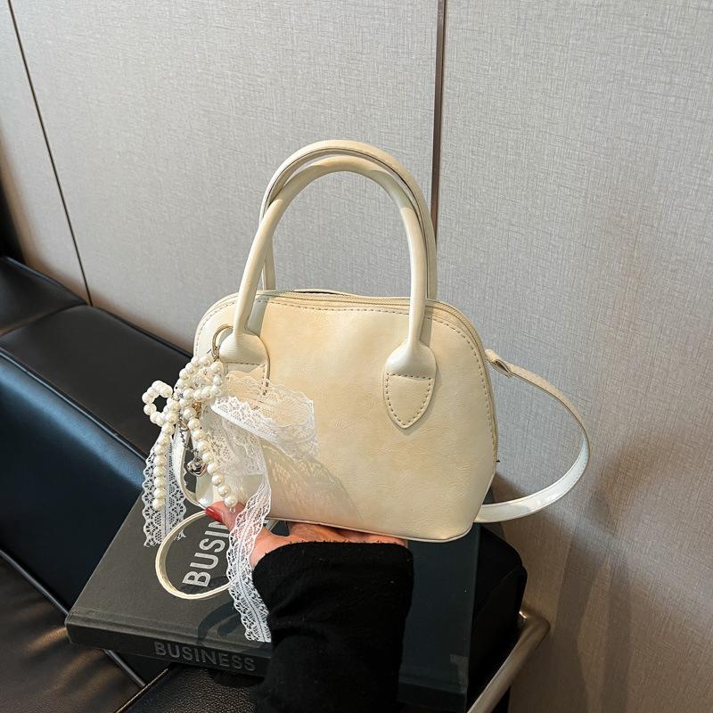 Spring and Summer Popular Beautiful Handbag New Fashion Versatile Messenger Bag Shoulder Shell Bag