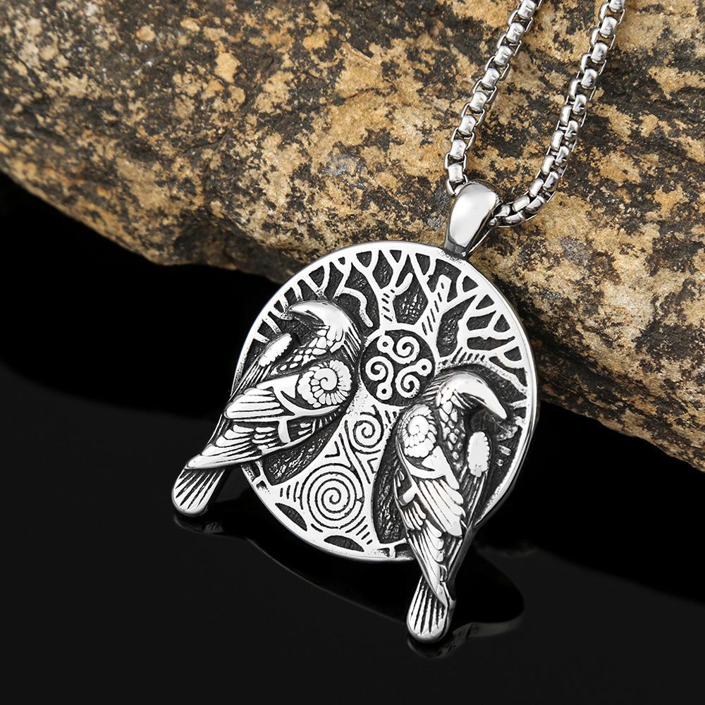 Six Winged Angel Pendant Necklace, Trendy and Personalized Accessories, Men's and Women's Retro Pendant Necklace