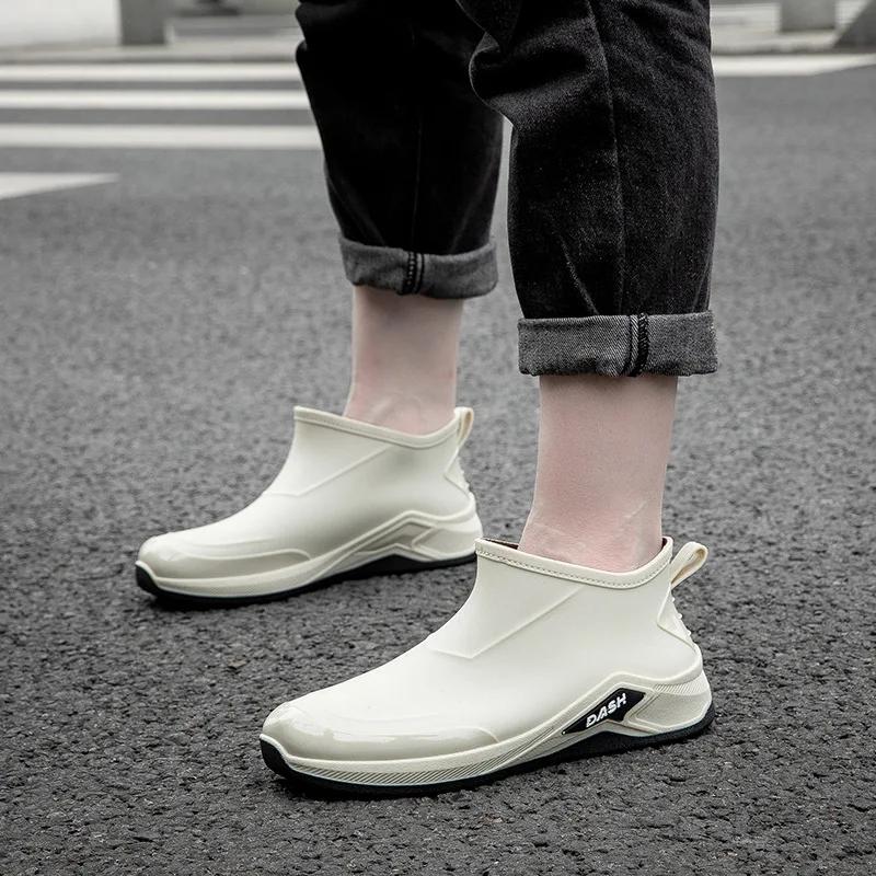 Popular Men's Rain Boots New Waterproof Low Top Rain Boots Lightweight and Non Slip Men's Shoe Versatile Casual Shoe