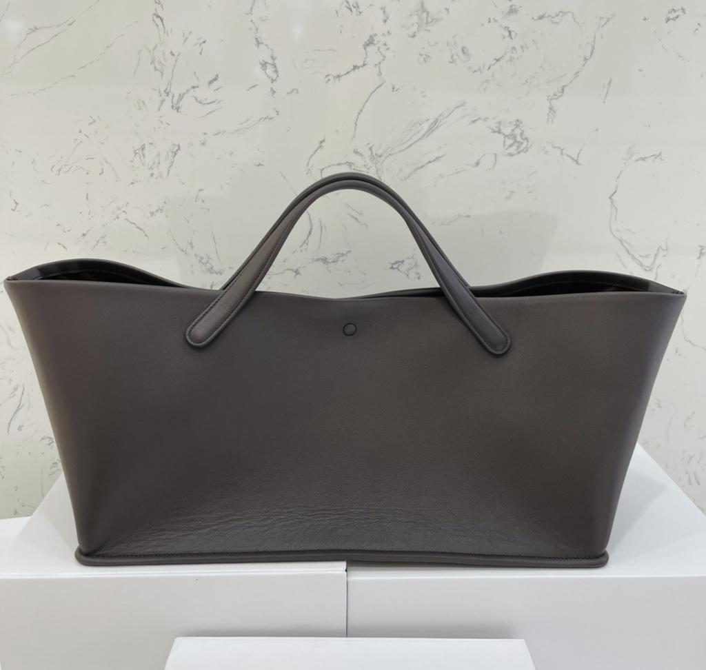 French Niche Bag Genuine Leather Women's Handbag Casual Versatile High-end Large Capacity Commuting Crossbody Tote Bag