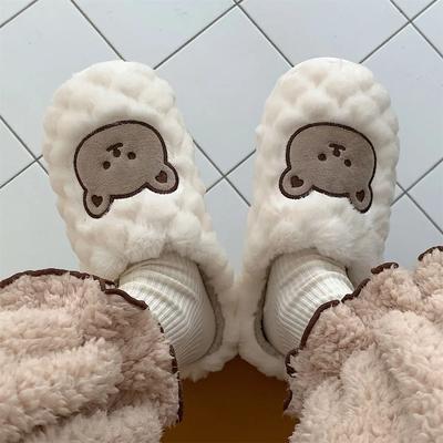 2024 Herbst und Winter Cartoon niedlicher Bär Plüschschuhe Damen Winter Koreanische Mode Studenten Zuhause mit warmem Kopf Baumwollpantoffeln