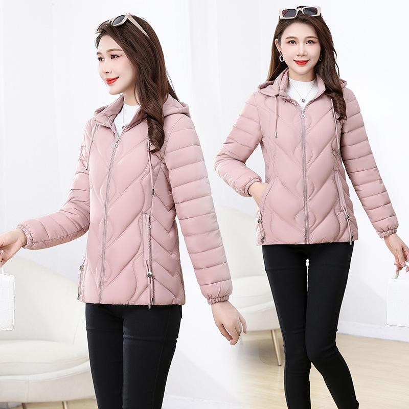

Легкая одежда с хлопковой набивкой Женская одежда с хлопковой набивкой из пуха Приталенная куртка со стоячим воротником Повседневная куртка Маленькая куртка с хлопковой набивкой 4XL-115-65kg розовый