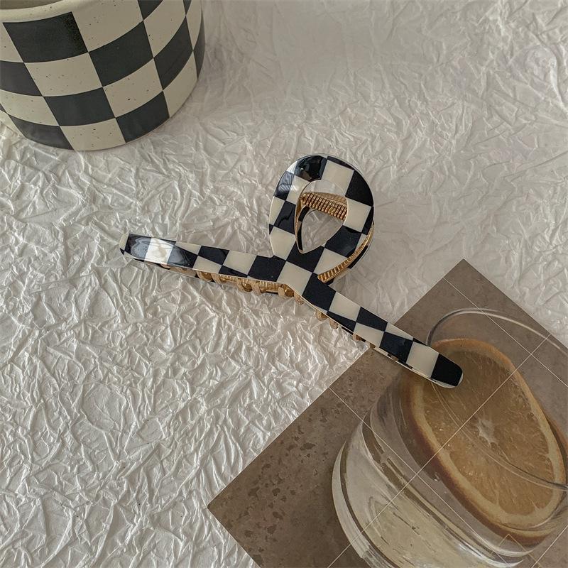Elegant Oversized Retro Acetate Hairpin: Exquisite Korean Shark Clip for Women