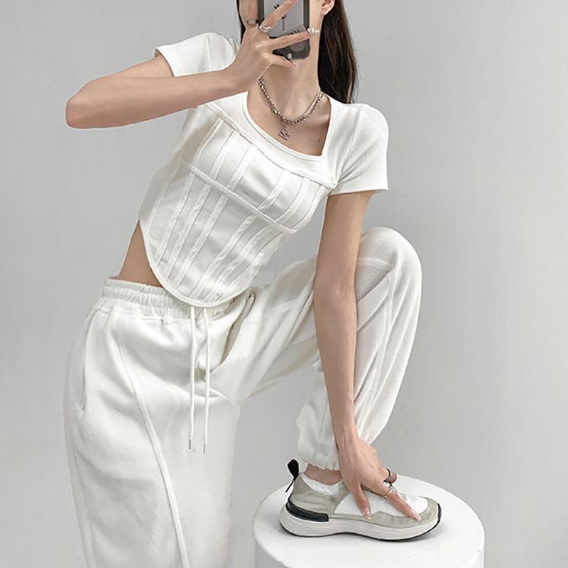 Léto Bright Line Černá Bílá Šedá Tričko Ženy Tenký čtvercový výstřih Krátký rukáv Oříznuté topy Dámské Trička pro volný čas
