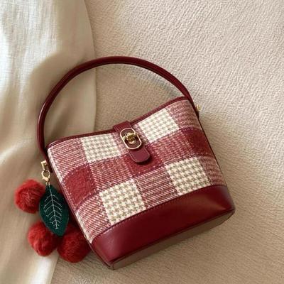 New Fashion Mobile Phone Bag Female Shoulder Bags Retro Red Checkered Bucket Bags Advanced Leisure Trend Korean Crossbody Bags