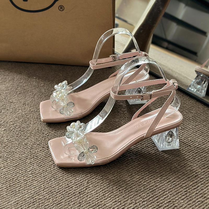 In the autumn of 22, the new square head French crystal thick heel rhinestone flower with a high heel