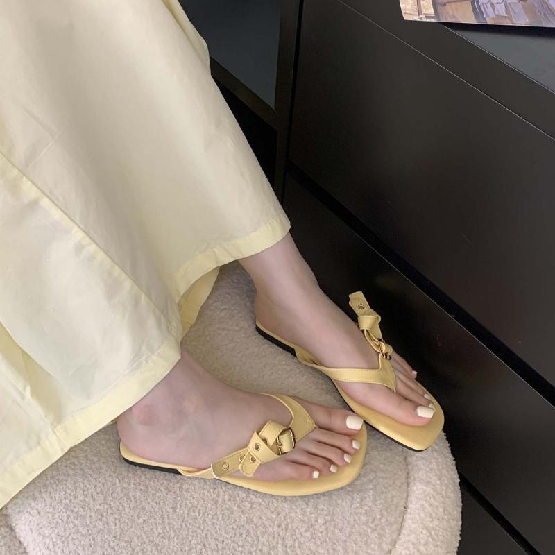 Fashion Fashion Square Toe Belt Buckle Flat Slippers Women Summer Sexy Clip Toe Flip-flops Comfortable Non-slip Vacation Beach Sandals